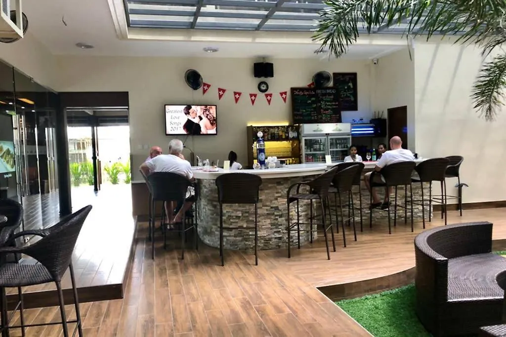 Exquisite Condo In Magnificent La Grande Resort 安吉利斯
